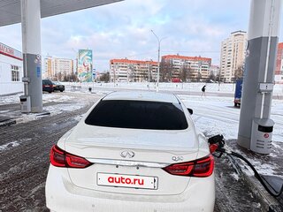 2019 Infiniti Q50 I Рестайлинг, белый, 1900000 рублей, вид 2