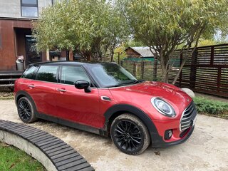 2019 Mini Clubman Cooper II Рестайлинг, красный, 2100000 рублей, вид 4