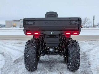 2026 BRP Can-Am Outlander Max 6x6 1000R, чёрный, 2635000 рублей, вид 4
