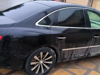 2008 Hyundai Grandeur IV, чёрный, 650000 рублей, вид 5