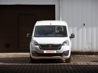 2022 Peugeot Partner Crossway II Рестайлинг 2, белый, 1990000 рублей, вид 5