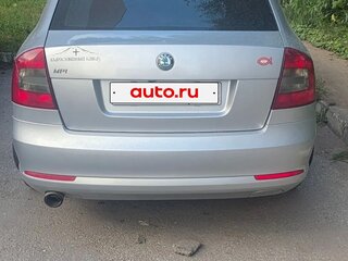 2011 Skoda Octavia II (A5) Рестайлинг, серебристый, 650000 рублей, вид 3