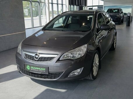 2011 Opel Astra J, серый, 630000 рублей, вид 3