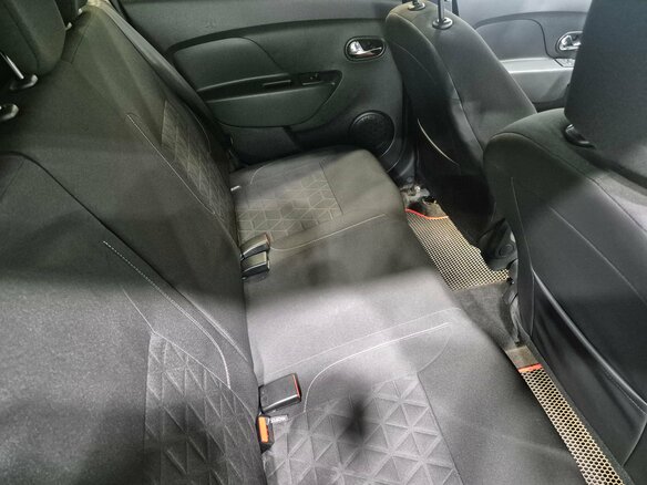 2016 Renault Sandero Stepway II, чёрный - вид 16