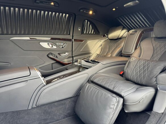 2019 Mercedes-Benz Maybach S-Класс 650 Pullman I (X222) Рестайлинг, чёрный - вид 17