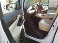 2017 Toyota Alphard III, белый, 3400000 рублей - вид 3