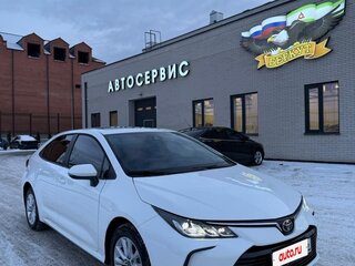 2023 Toyota Corolla XII (E210), белый, 2000000 рублей, вид 3