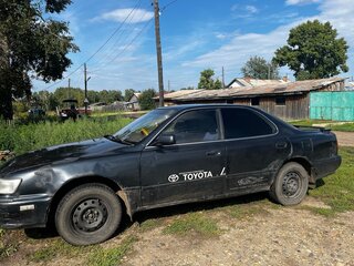 1992 Toyota Vista III (V30), серый, 135000 рублей, вид 4