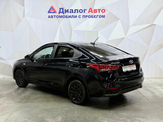2018 Hyundai Solaris II, чёрный, 1050000 рублей, вид 4