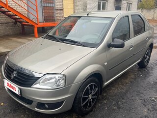 2011 Renault Logan I Рестайлинг, бежевый, 700000 рублей, вид 2
