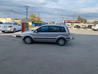 2008 Ford Fusion I Рестайлинг, серебристый, 430000 рублей, вид 3