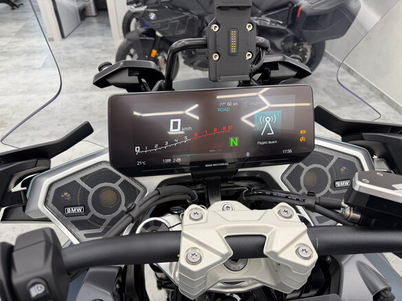 2025 BMW R 1300 RT, зелёный - вид 10