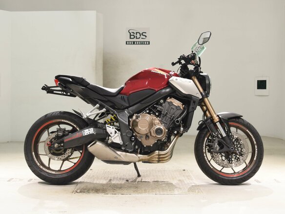 2020 Honda CB 650R, красный - вид 3