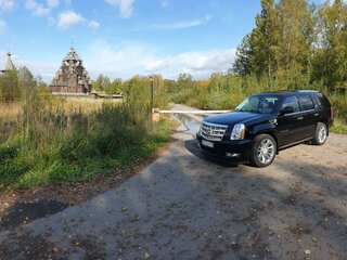 2011 Cadillac Escalade III, чёрный, 2500000 рублей, вид 2
