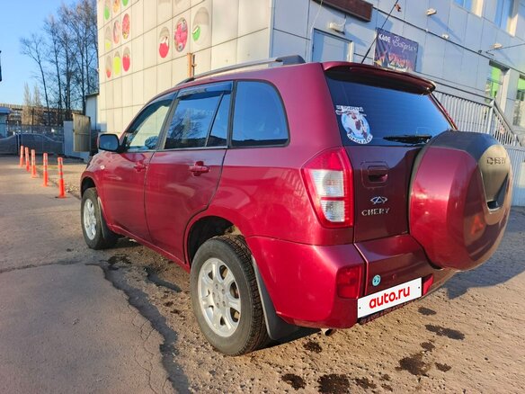 2013 Chery Tiggo (T11) I Рестайлинг (FL), красный, 530000 рублей - вид 4