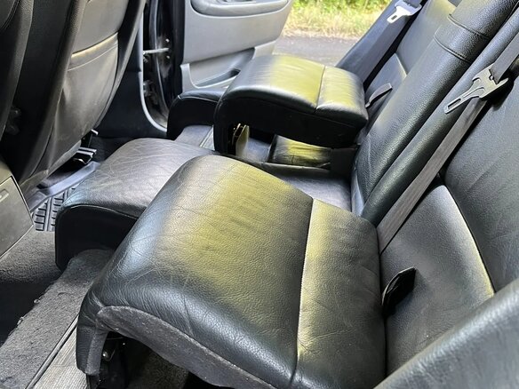 2001 Volvo S40 I Рестайлинг, чёрный, 335000 рублей - вид 8
