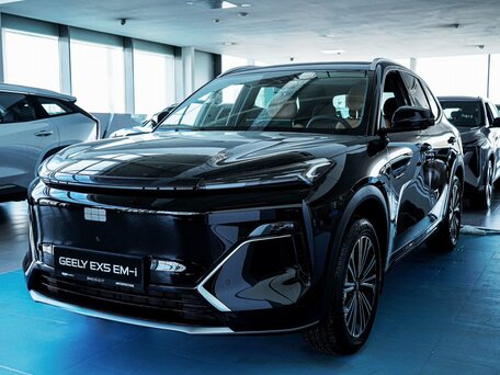 2026 Geely EX5 Гибрид EM-R, чёрный, 3829990 рублей, вид 3