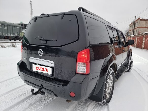 2011 Nissan Pathfinder III Рестайлинг, чёрный, 1690000 рублей - вид 8