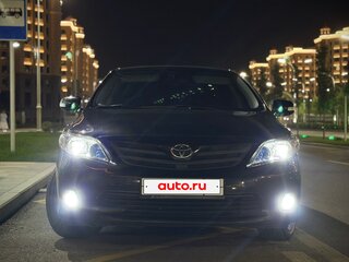 2013 Toyota Corolla X (E140, E150) Рестайлинг, чёрный, 990000 рублей, вид 1
