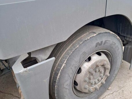 2011 Mercedes-Benz Axor, белый, 1800000 рублей, вид 4