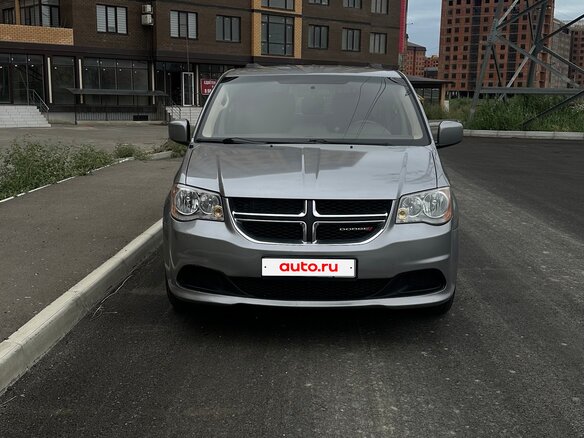 2016 Dodge Caravan Grand V, серый, 2300000 рублей - вид 1