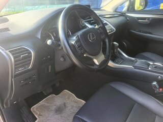 2020 Lexus NX 200 I Рестайлинг, серебристый, 3329666 рублей, вид 4