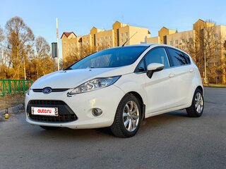 2011 Ford Fiesta Mk6, белый, 575000 рублей, вид 1