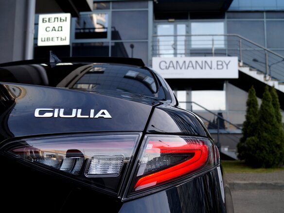 2023 Alfa Romeo Giulia II (952) Рестайлинг, чёрный - вид 3