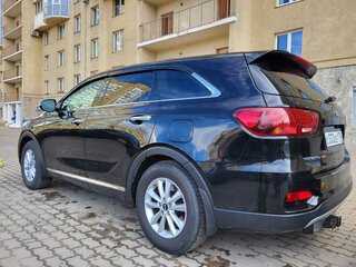 2020 Kia Sorento III Prime Рестайлинг, чёрный, 3200000 рублей, вид 5