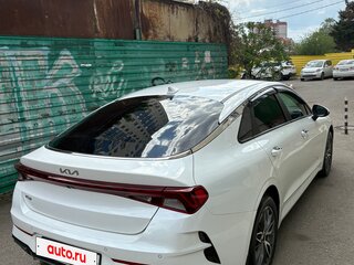 2021 Kia K5 III, белый, 2670000 рублей, вид 3
