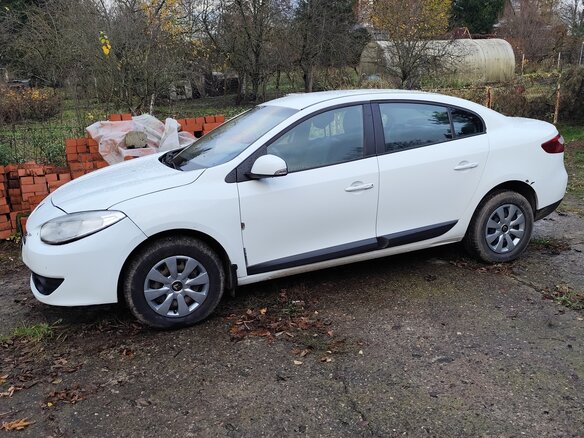 2012 Renault Fluence I, белый, 600000 рублей - вид 3