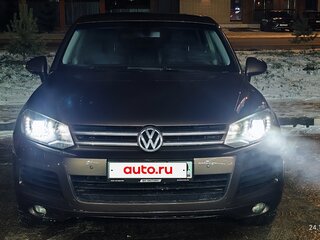2013 Volkswagen Touareg II, коричневый, 1550000 рублей, вид 2