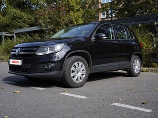 2014 Volkswagen Tiguan I Рестайлинг, чёрный, 1300000 рублей, вид 1