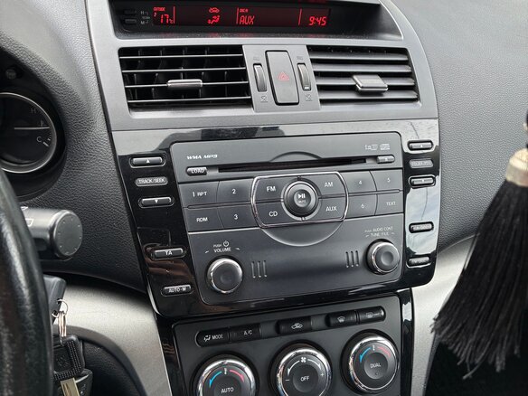 2011 Mazda 6 II (GH) Рестайлинг, синий - вид 7