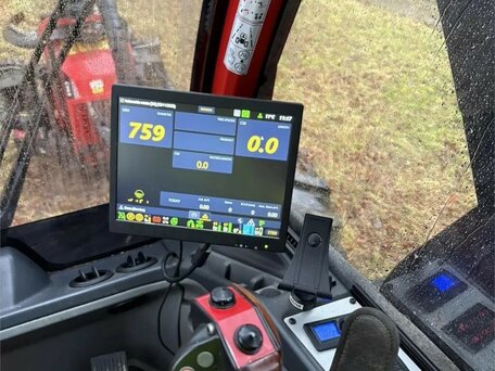 2023 Komatsu 931, красный, 53790000 рублей, вид 2