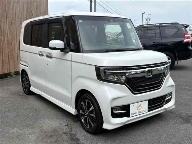 Открыть фотографии: Honda N-BOX II