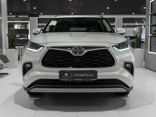 2026 Toyota Highlander IV (XU70), белый, 6150000 рублей, вид 3