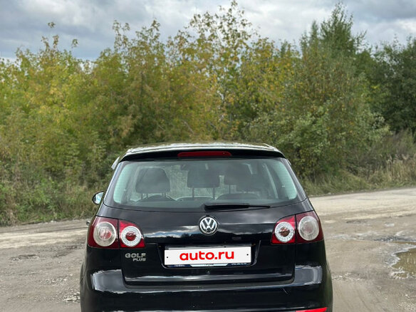 2011 Volkswagen Golf Plus II, чёрный, 520000 рублей - вид 5