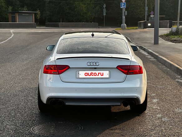 2011 Audi A5 I (8T) Рестайлинг, белый, 1790000 рублей - вид 4