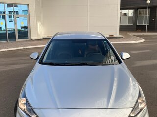 2019 Hyundai Sonata LPi VII (LF) Рестайлинг, серебристый, 1950000 рублей, вид 4