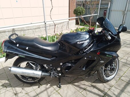 1992 Kawasaki ZZR 1100, чёрный, 305000 рублей, вид 2