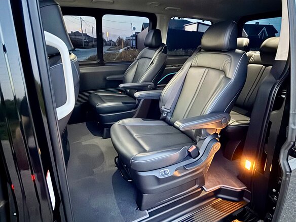 2021 Hyundai Staria I, чёрный, 4050000 рублей - вид 12