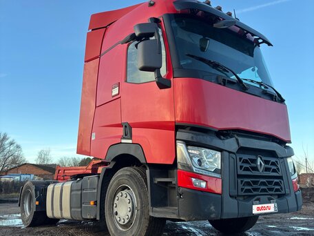 2017 Renault T-Series, красный, 3310000 рублей, вид 1