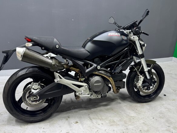 2011 Ducati Monster 696, чёрный, 490000 рублей - вид 6