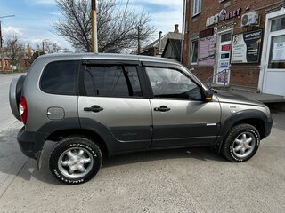 2013 Chevrolet Niva I Рестайлинг, коричневый, 620000 рублей, вид 4