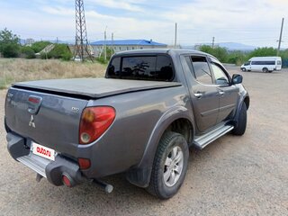 2007 Mitsubishi L200 IV, серый, 1200000 рублей, вид 2