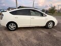 2010 Toyota Prius JDM II Рестайлинг (XW20), белый, 420000 рублей - вид 3