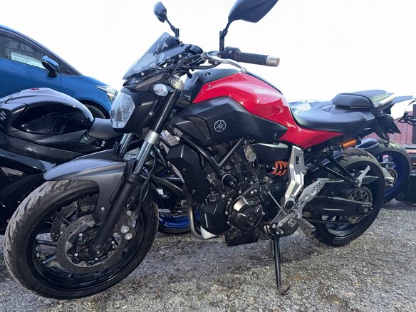 2016 Yamaha MT-07 (FZ-07), красный, 650000 рублей - вид 11