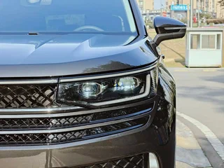 2023 Volkswagen Tavendor I, чёрный, 4350000 рублей, вид 5
