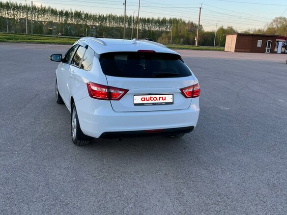 2017 Lada (ВАЗ) Vesta SW I, белый, 800000 рублей - вид 14